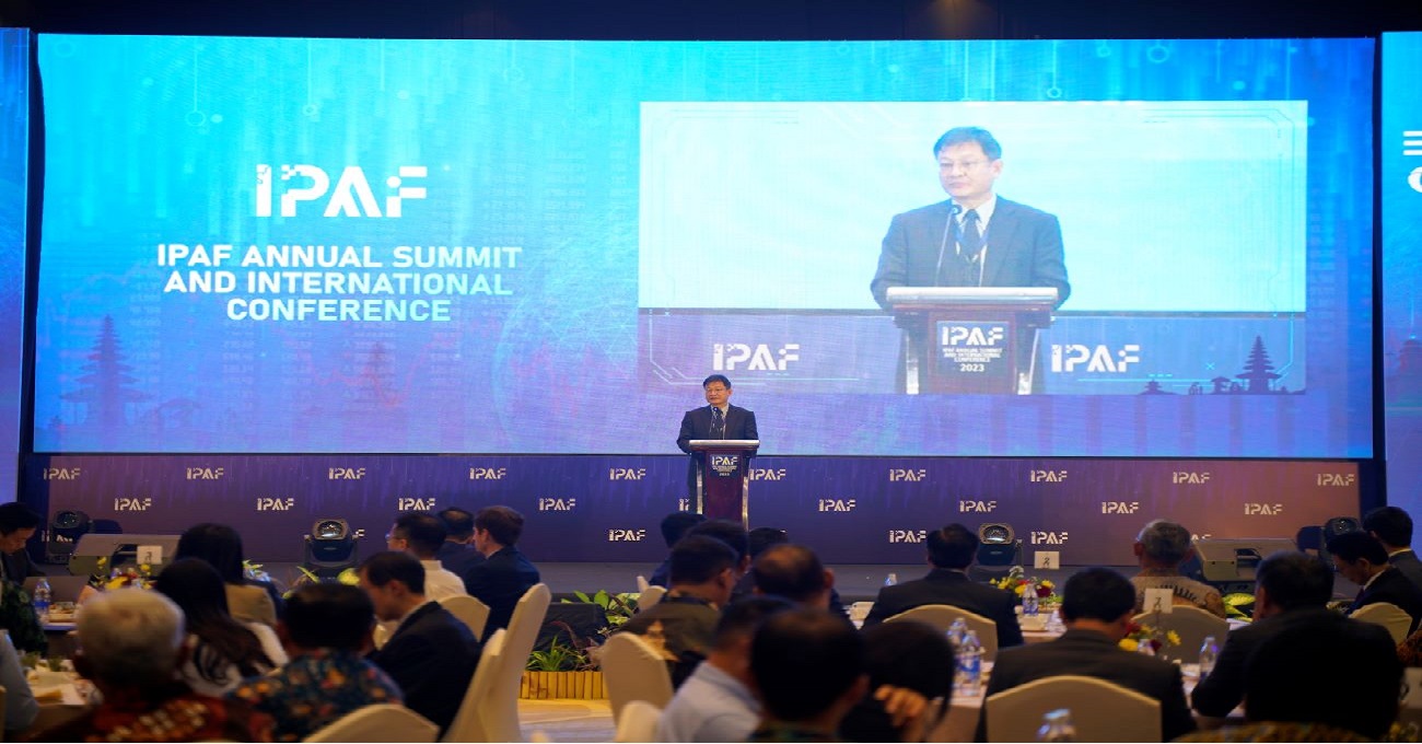 The 7th Summit and Conference, IMG9