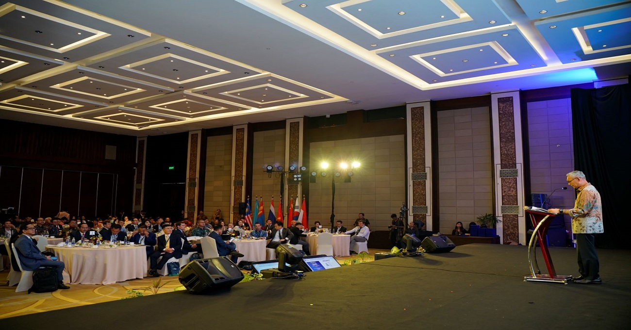The 7th Summit and Conference, IMG12